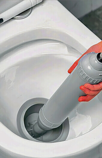 https://coogeeblockeddrains.com.au/uploads/2025/07/blocked-toilet-64872.jpg